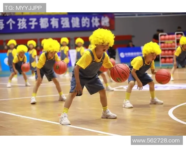 八岁儿童篮球运球技巧教学让孩子轻松掌握基础技能与乐趣