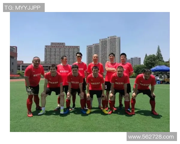 六支队伍篮球赛的精彩对决与赛制解析如何进行团队合作与策略布局